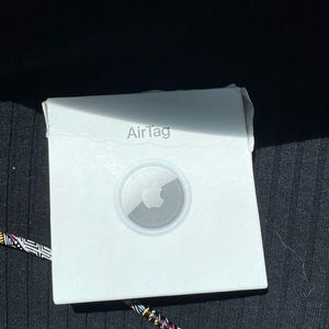 Apple air tag